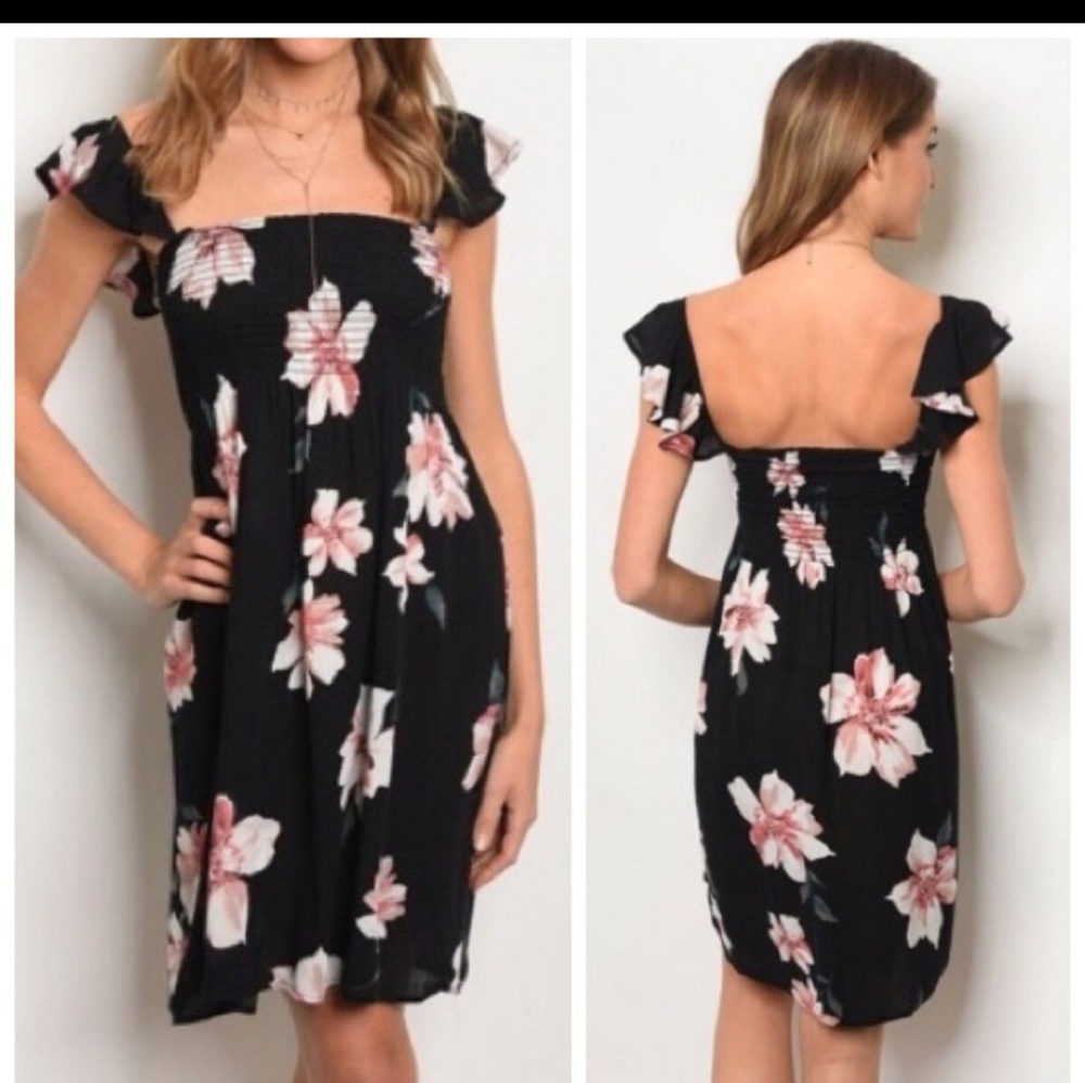 💜💎PRICE DROP 💜💜💎Black floral Dress
